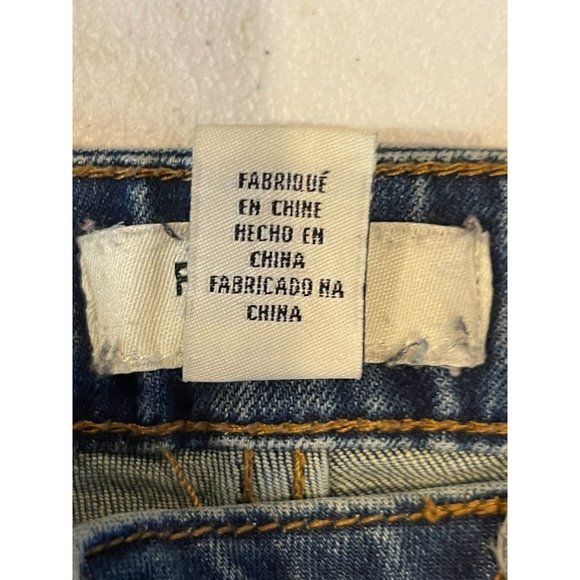 Forever 21 Womens Patch Jeans Skinny Leg Mid Rise Distressed Blue Size 27 - Picture 8 of 8